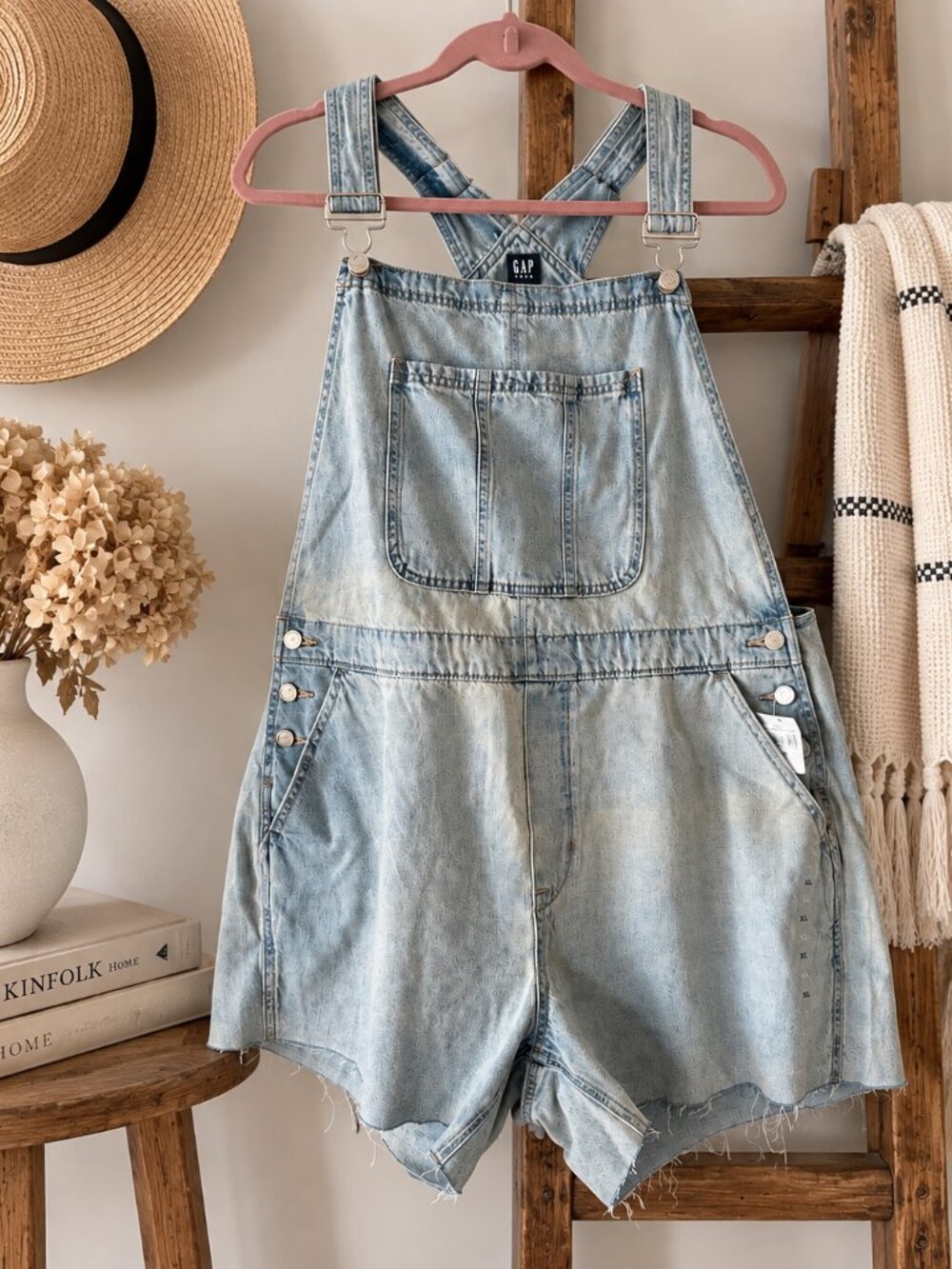 GAP Light Wash Denim Shortalls Overall Shorts XL NWT